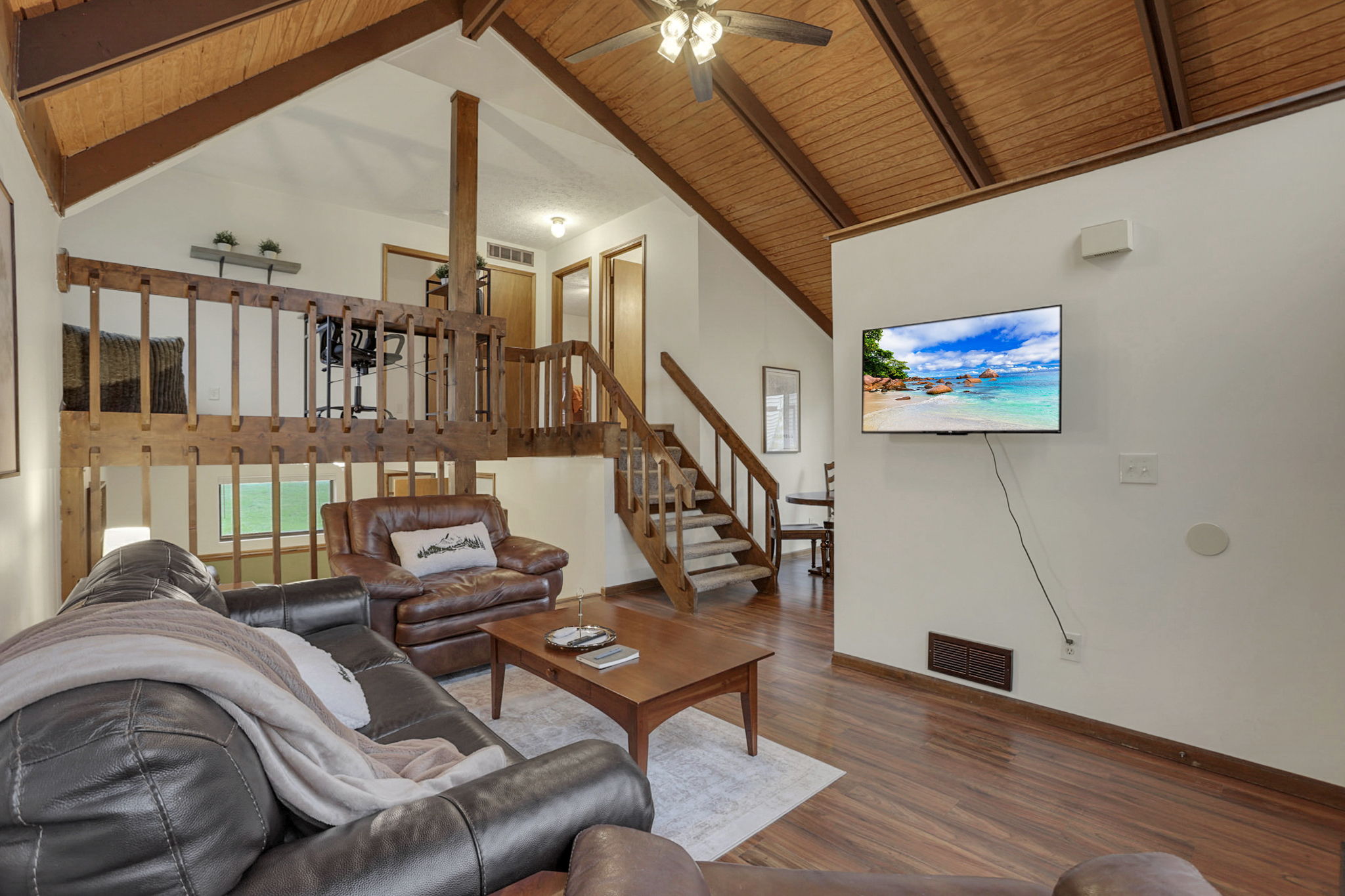 Airbnb real estate showcase